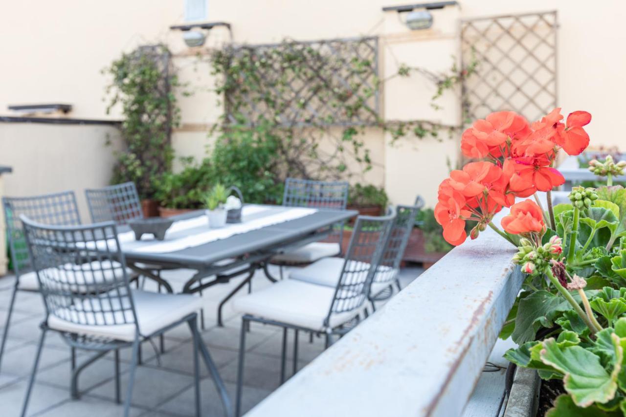 Sempione Split-Level Terrace Apartment - Top Collection Milano Ngoại thất bức ảnh